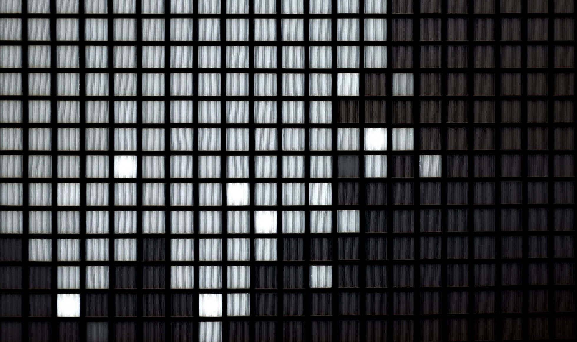 thegreeneyl ausstellung installation pixelwand led wand