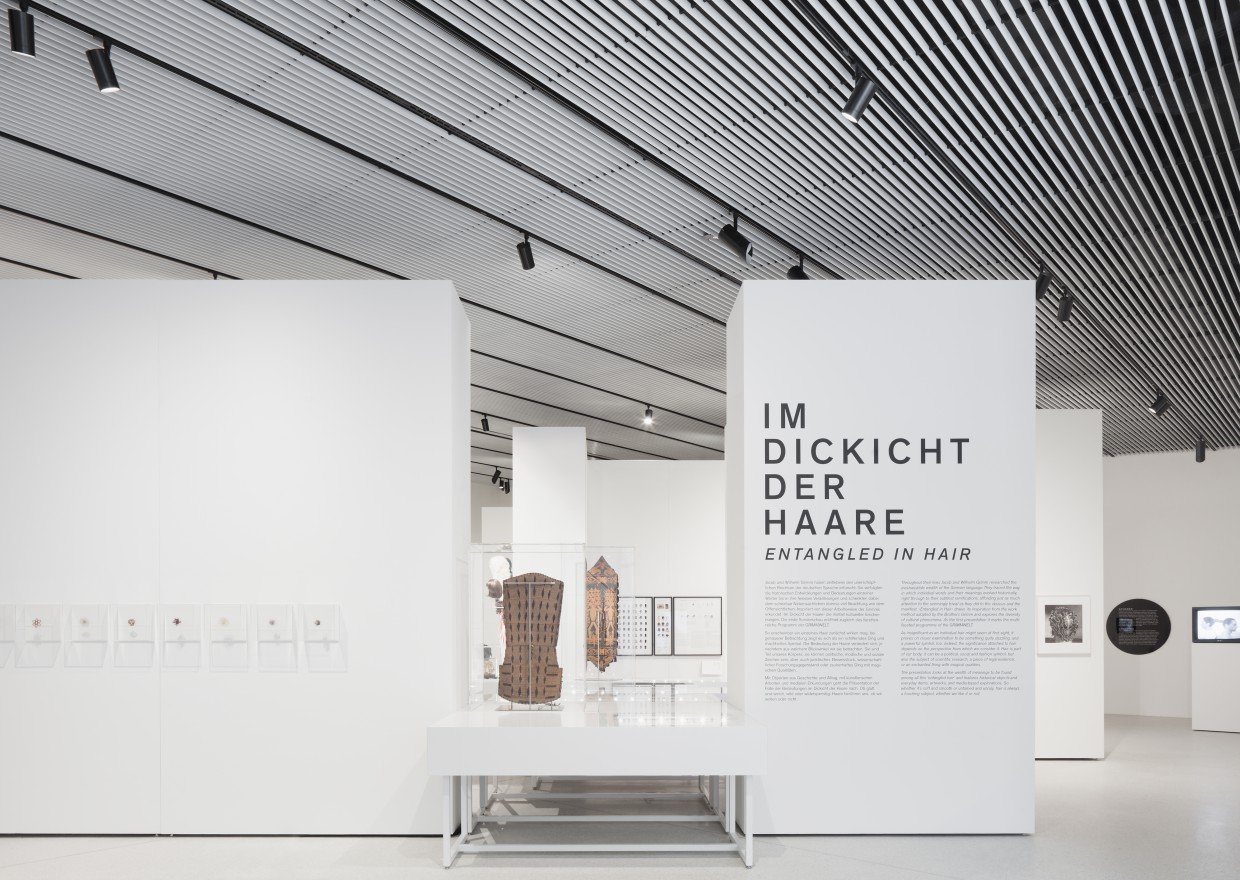 thegreeneyl ausstellung gestaltung grimmwelt kassel exhibition design grafik design