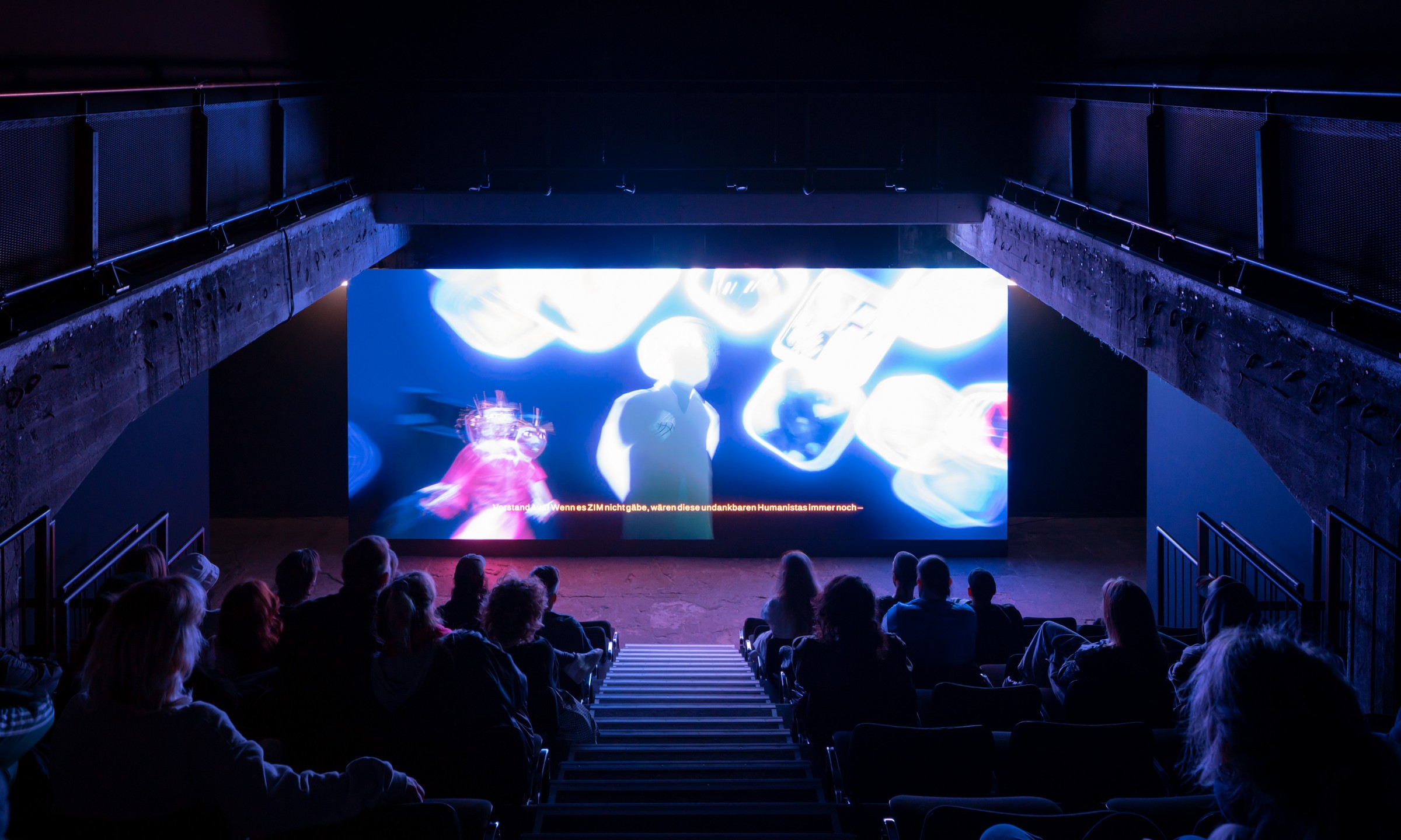 thegreeneyl ausstellungsgestaltung las foundation ian cheng halle am berghain kino